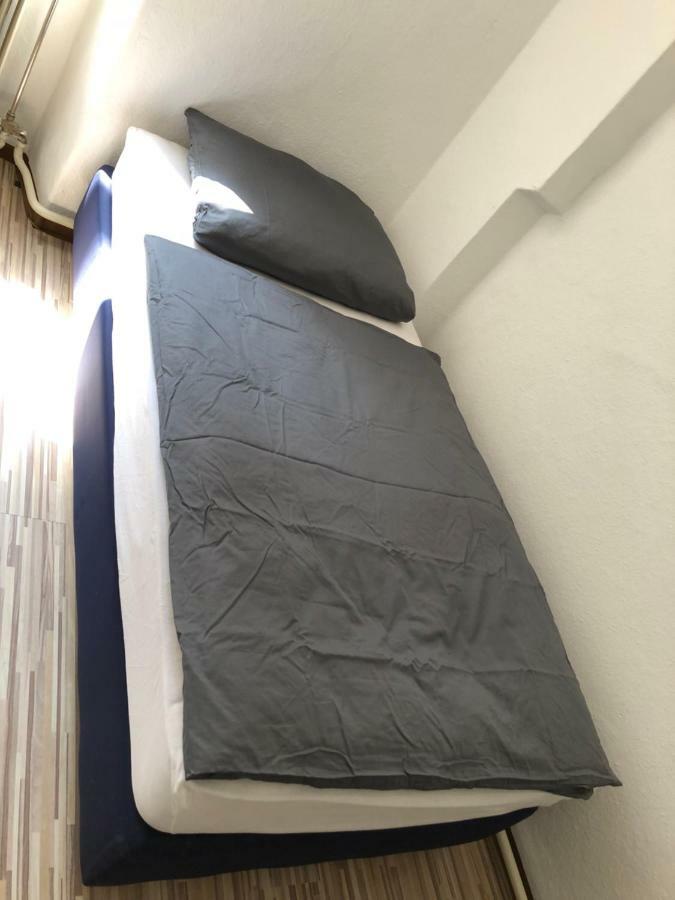 Downtown City - Privaterooms Fürth Екстериор снимка