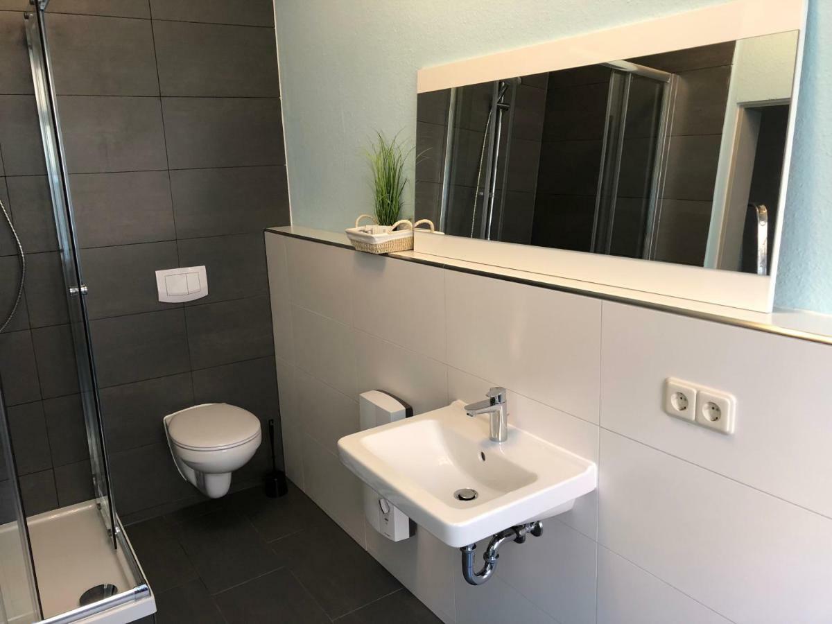 Downtown City - Privaterooms Fürth Екстериор снимка